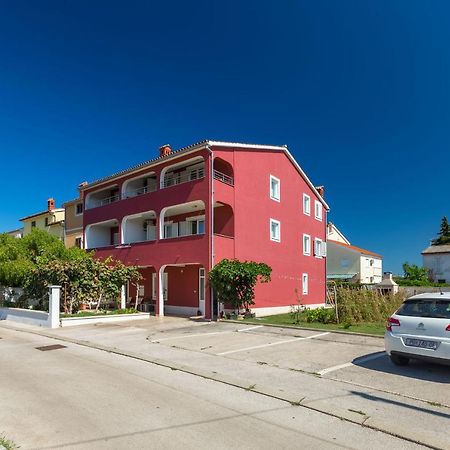Apartments Boris Фажана Экстерьер фото