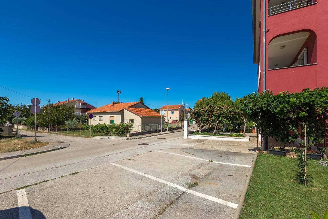 Apartments Boris Фажана Экстерьер фото