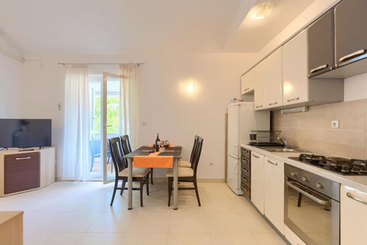 Apartments Boris Фажана Экстерьер фото