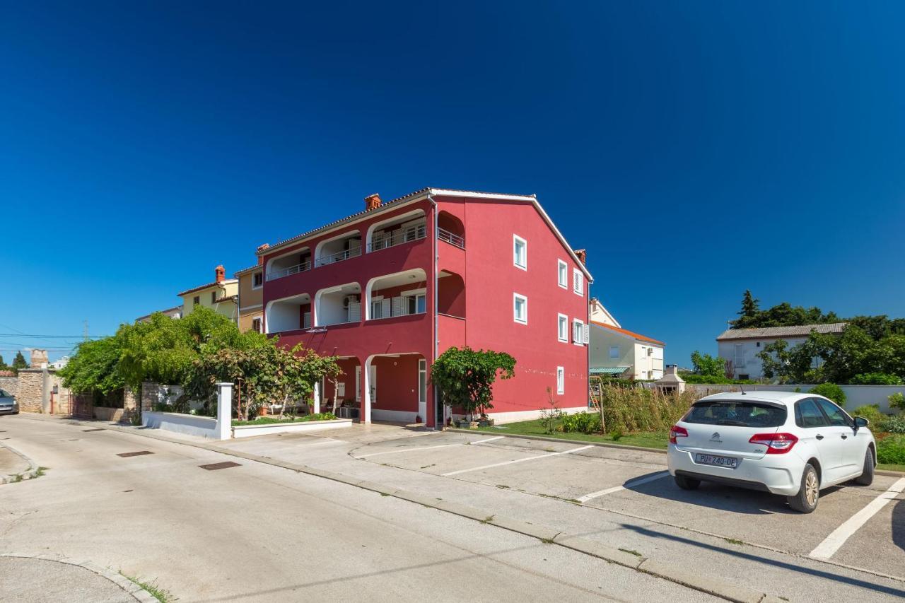 Apartments Boris Фажана Экстерьер фото